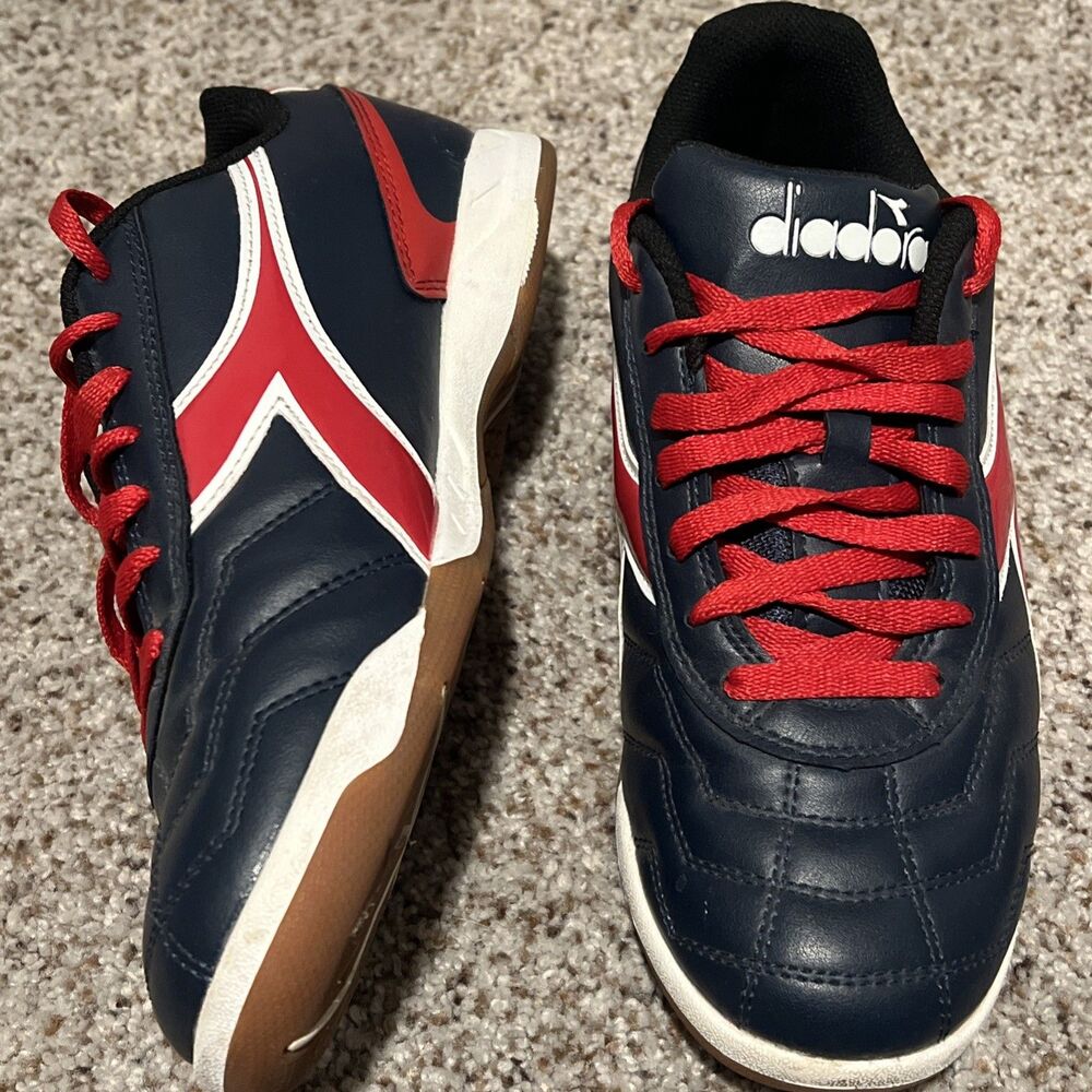 Diadora Capitano ID Indoor Soccer Turf Shoes Men’s 8.5 Red/White/Blue